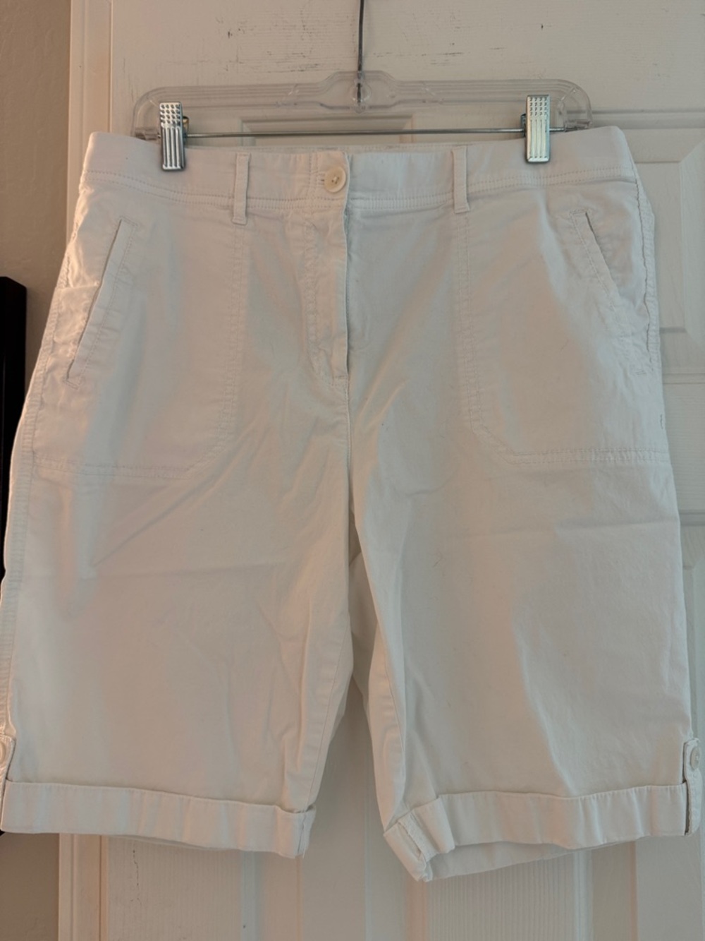Chico’s Classic White Cotton Bermuda Shorts Size 1.5
